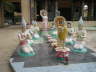 Buddhas berall - die Aussenanlage